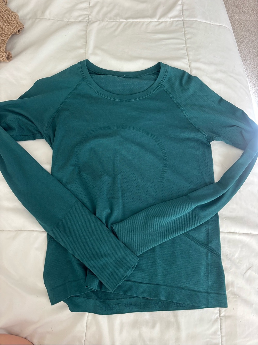 Lululemon Swiftly Tech Long Sleeve - Picture 2 of 4